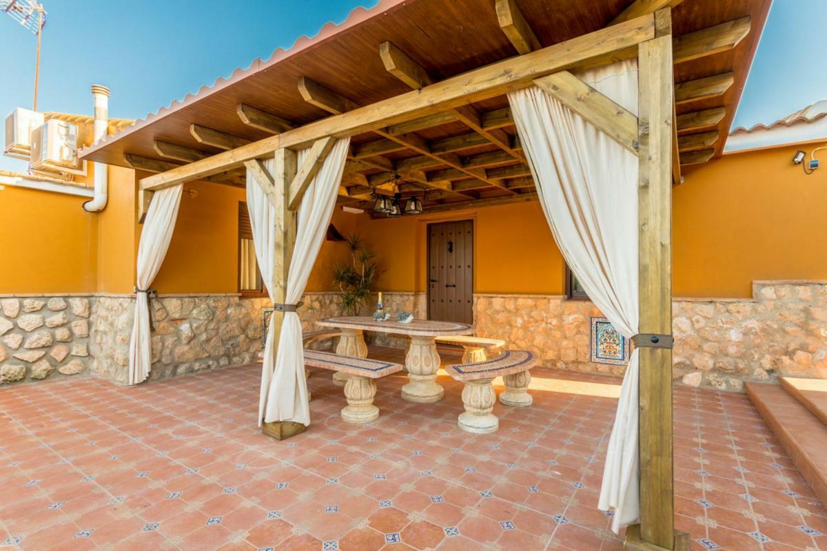 Casa Ludima Vila Fuentes de Andalucía Exterior foto